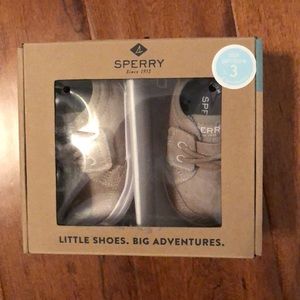 Like new sperry shoes!